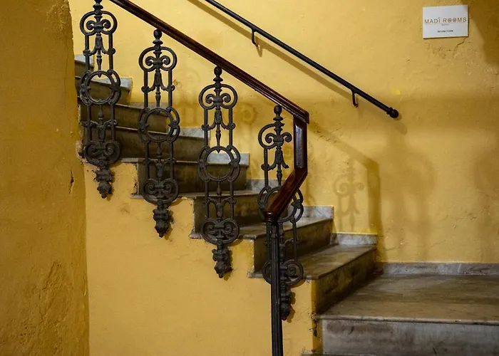 Casa Milà 3*